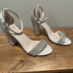 Silver woman’s special occasion shoe